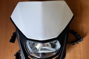 Faro Polisport universale