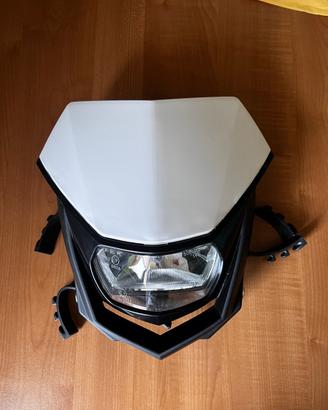 Faro Polisport universale