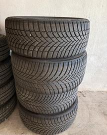 Gomme Bridgestone