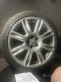 4 cerchi polo+ gomme Misura 215/40 R17