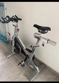 Spinbike  STAR TRAC - SPINNING - BICICLETTA