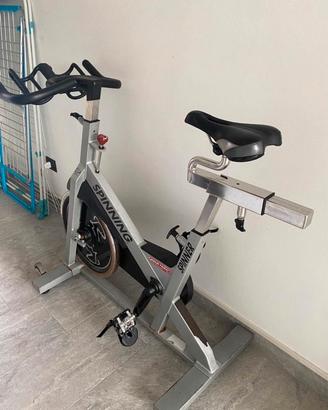 Spinbike  STAR TRAC - SPINNING - BICICLETTA