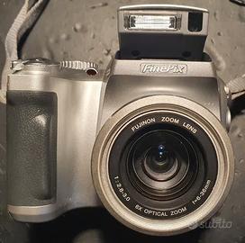 Fujifilm - Finepix S3000