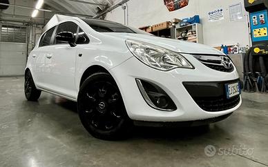 Opel Corsa D 2011 - Impianto stereo Tuning