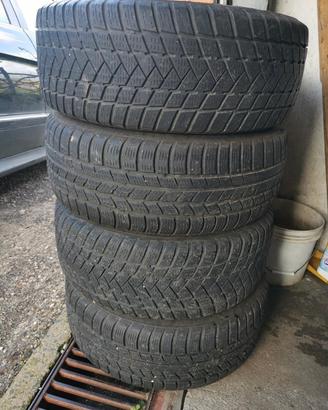 4 gomme 225/55 r16 con cerchi