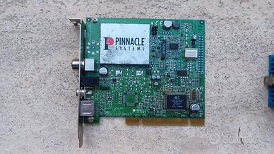 Lotto oggetti informatici