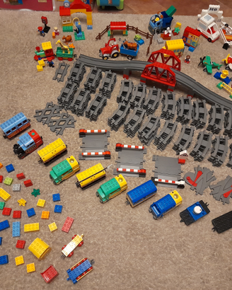 Treni e costruzioni Lego Duplo