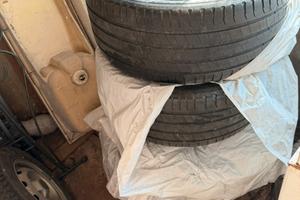 Gomme Michelin 275/45 R20