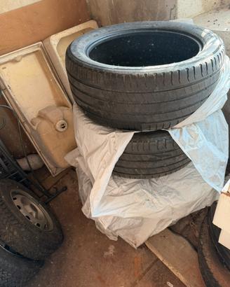 Gomme Michelin 275/45 R20