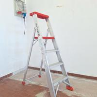 Scala 4 gradini SVELT