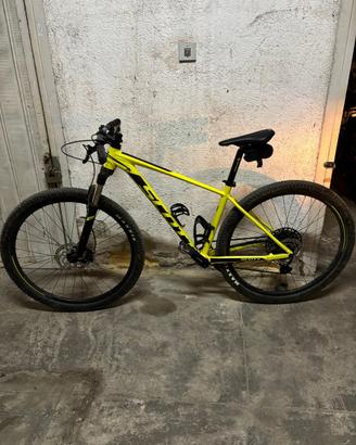 Bici MTB Scott scale 980