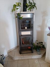 Stufa a legna con forno 