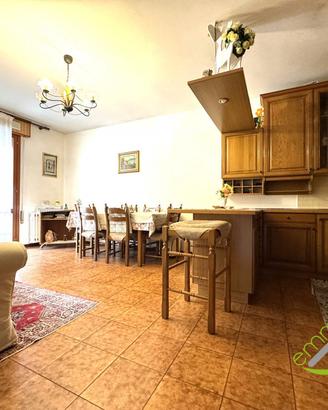 TRE LOCALI CON GARAGE