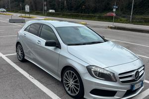 Mercedes Classe A 180d Premium AMG