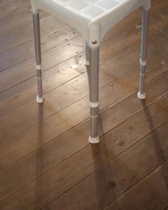 Sgabello bagno