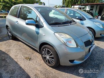 Toyota Yaris TOYOTA YARIS