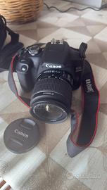 Reflex Canon EOS 2000D (tutto incluso)