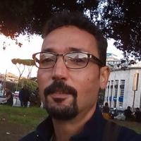 Addetto alle pulizie badante golf compagnia