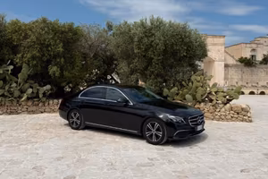 Mercedes Classe E 200 berlina