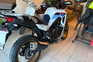 Honda transalp 750