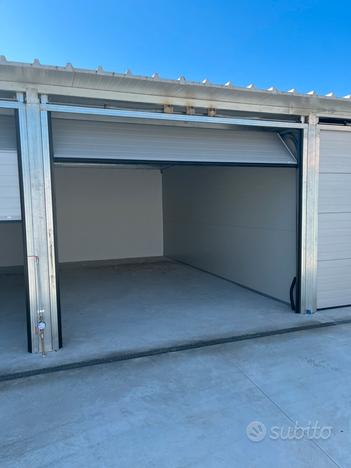 Box Garage