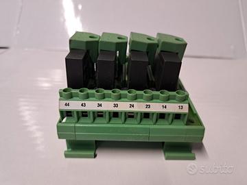 Modulo relè allo stato solido per automazione PLC
