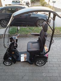 Scooter elettrico veleco modello gravis