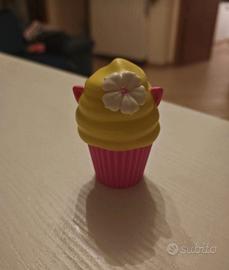 Cupcake cats -  Flowy