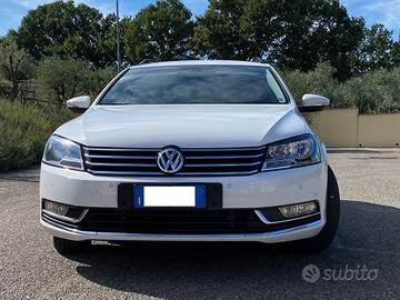 VOLKSWAGEN Passat 7ª serie - 2013