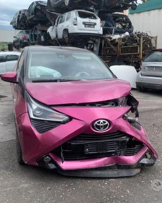 TOYOTA AYGO 1.0 B - ANNO 2018 - PER RICAMBI