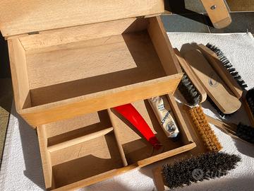 Kit pulizia scarpe - con scatola