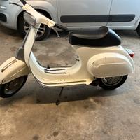 Vespa 50 special conservata