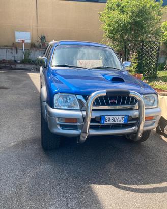 Pick up Mitsubishi usato