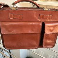 Borsa in pelle picvole dimensioni
