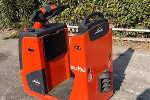S31 Carello traina casse linde P 20
