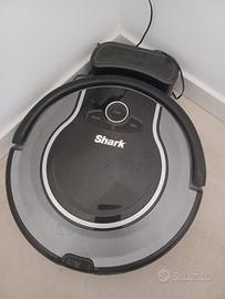 robot aspirapolvere 