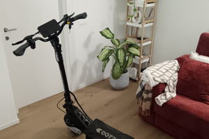 Monopattino elettrico OOTD T10 900W