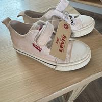 Scarpre Levi’s in tela n. 27- nuove con cartellino