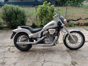 Honda Shadow vt 600 (4 marce )