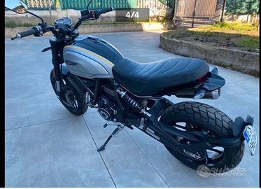 Ducati scrambler 1100