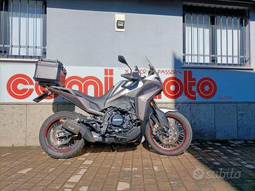 Moto Morini X-Cape 649