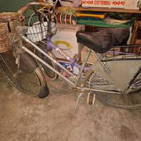 Bicicletta donna, bici uomo, graziella