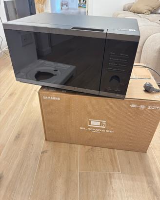Microonde samsung mw4000d