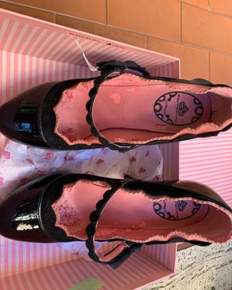 Scarpe in vernice