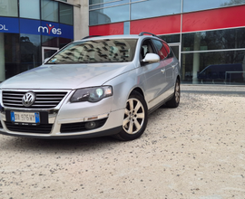 Volksw. Passat 2.0 TDI 140 CV DSG FULL prezzo trat
