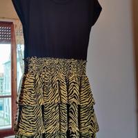 Vestito nero e giallo zebrato 