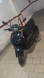 Beverly 300 2021