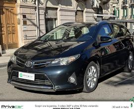 TOYOTA Auris Touring Sports 1.4 D-4D Lounge