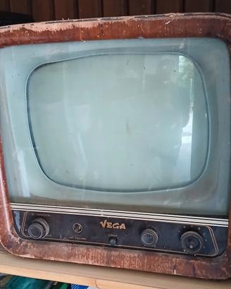 tv vega vintage 