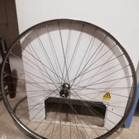 Cerchio anteriore da 28